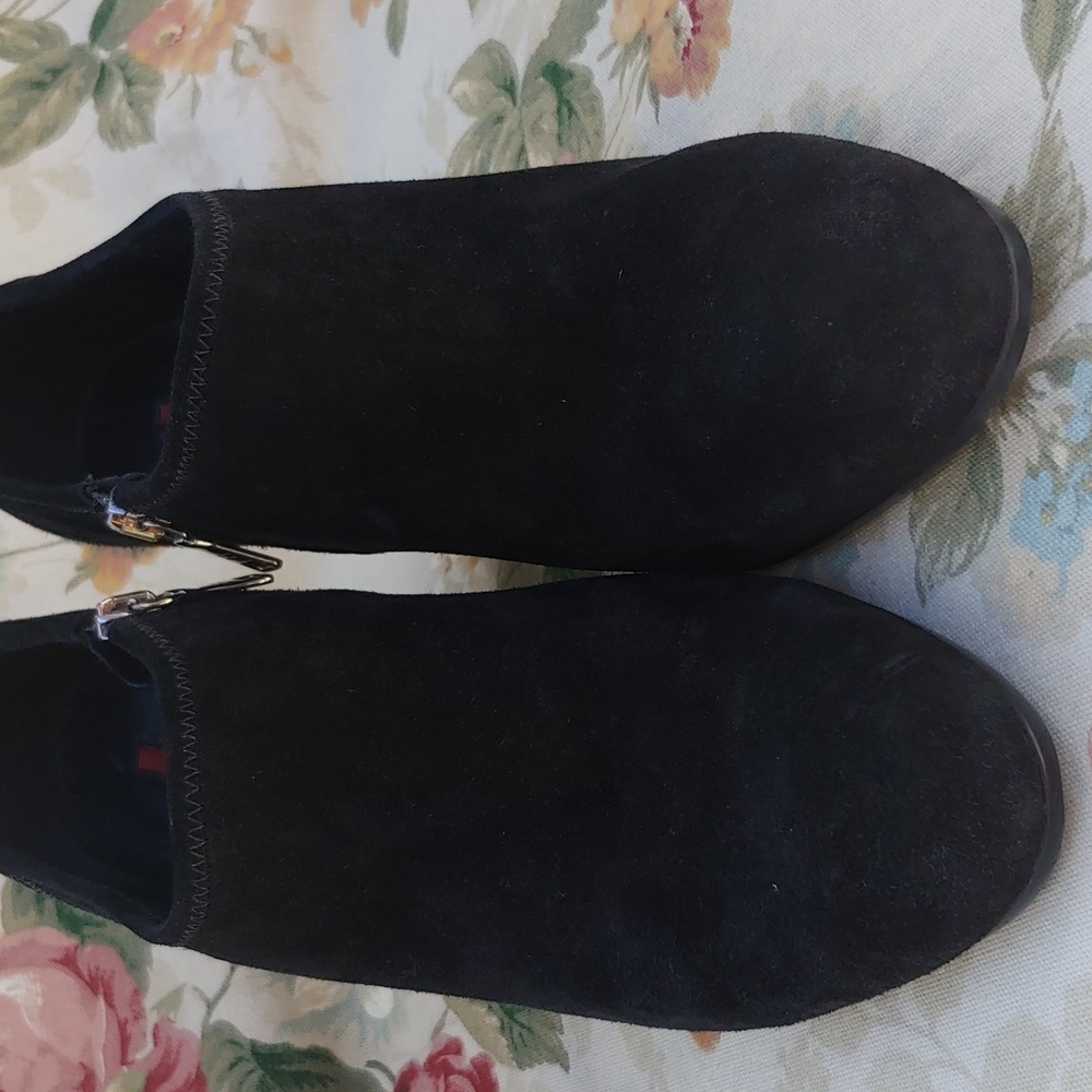 PRADA Black Suede Block Heel Ankle Booties Women's Size US 9 EURO 40 - Picture 17 of 17
